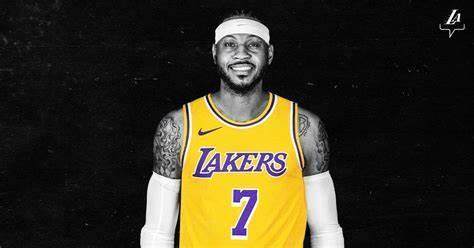 彩客网官网app-蝙蝠侠的故事没有如期上演 年迈的安东尼只争朝夕