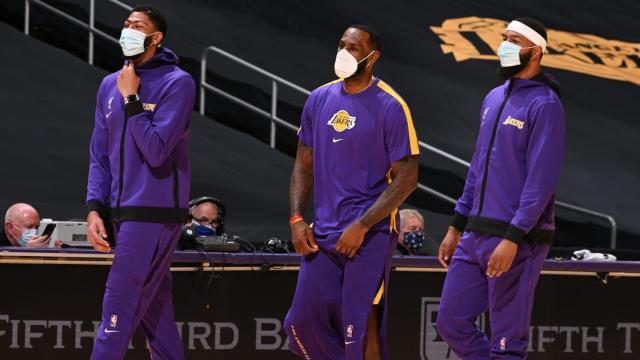 1610509649058056150.jpg Lakers-preseason-e1607977173806.jpg